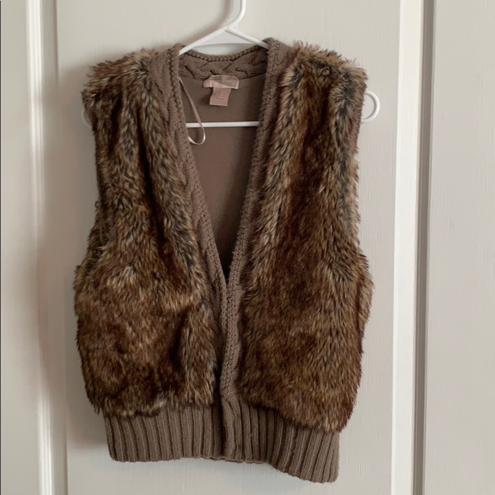 Forever 21 deer fake fur vest.